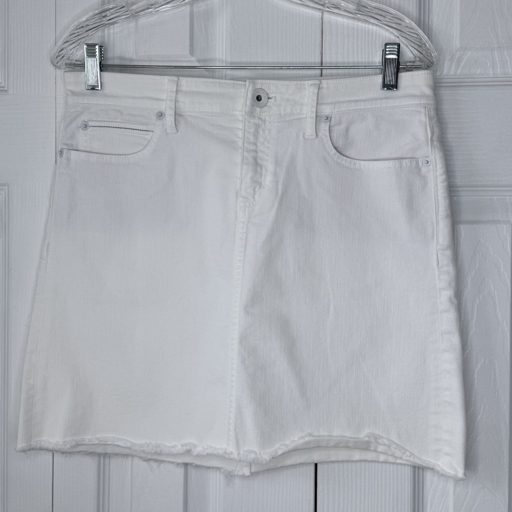 Vineyard‎ Vines Mini Skirt Womens 8 White Denim Whale Preppy Casual Ladies